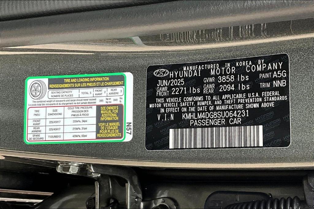 new 2025 Hyundai Elantra car, priced at $20,394