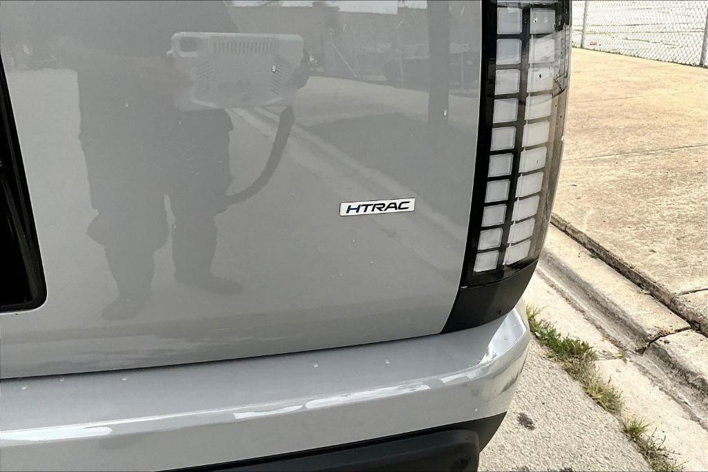 new 2026 Hyundai IONIQ 9 car, priced at $41,011