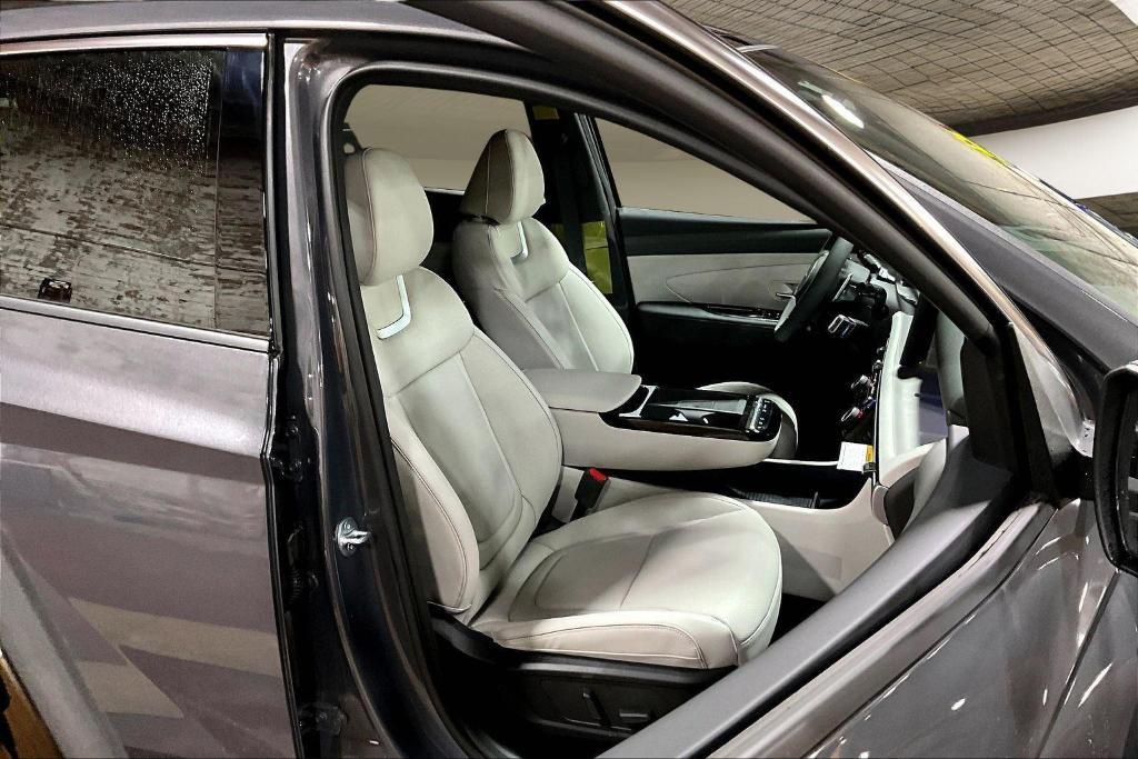 new 2026 Hyundai TUCSON Hybrid car, priced at $42,313