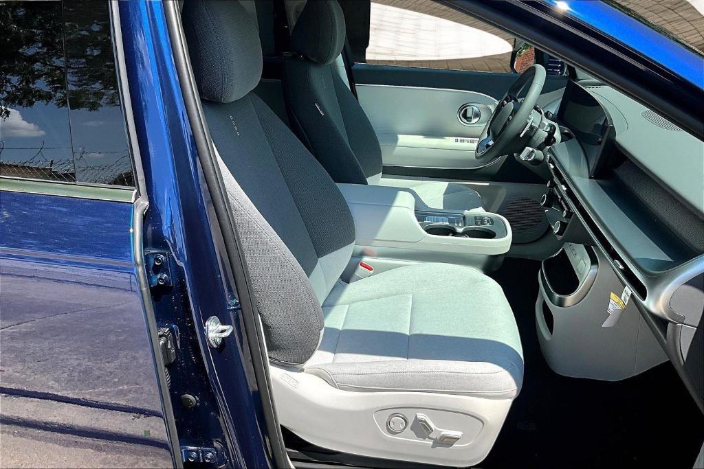 new 2026 Hyundai IONIQ 9 car, priced at $44,827