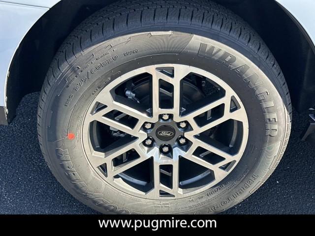 new 2026 Ford Expedition car, priced at $67,915