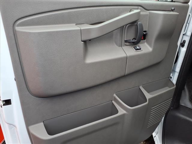 new 2025 Chevrolet Express 2500 car, priced at $46,403