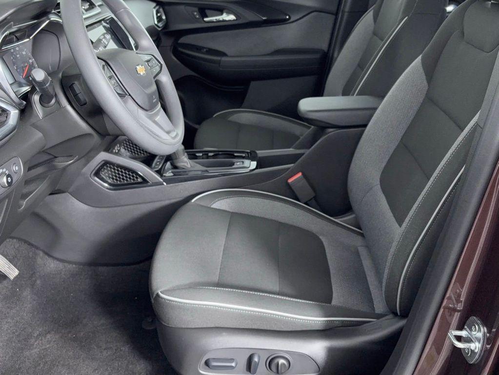used 2023 Chevrolet TrailBlazer car, priced at $23,288