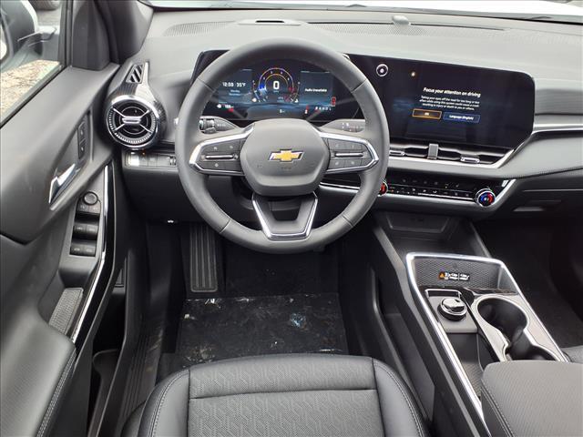 new 2026 Chevrolet Equinox car, priced at $32,927