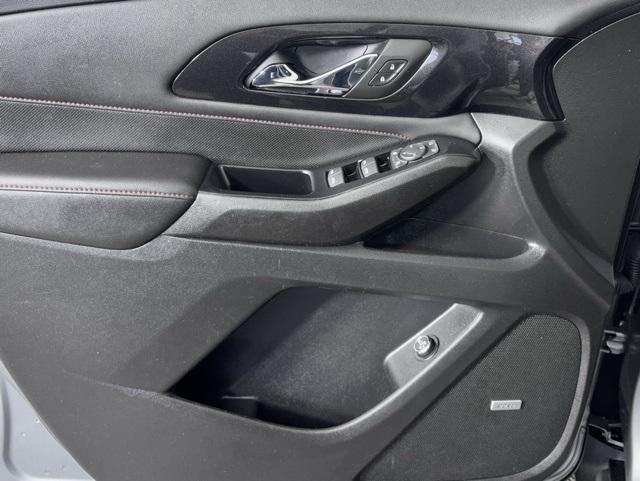 used 2023 Chevrolet Traverse car, priced at $34,655