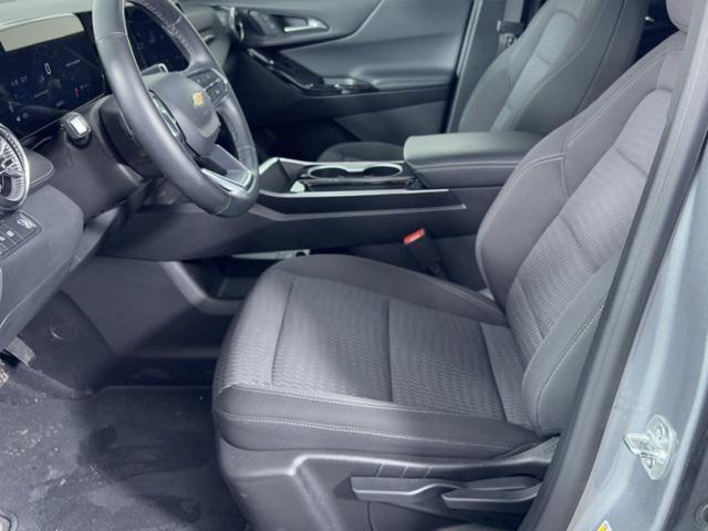 used 2025 Chevrolet Equinox car, priced at $25,127