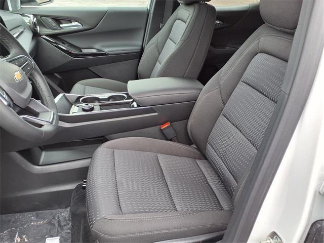 new 2026 Chevrolet Equinox car, priced at $30,279