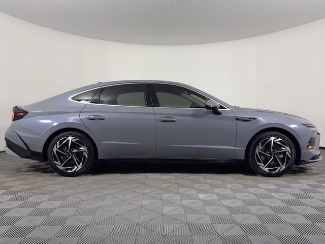 used 2025 Hyundai Sonata car, priced at $25,000