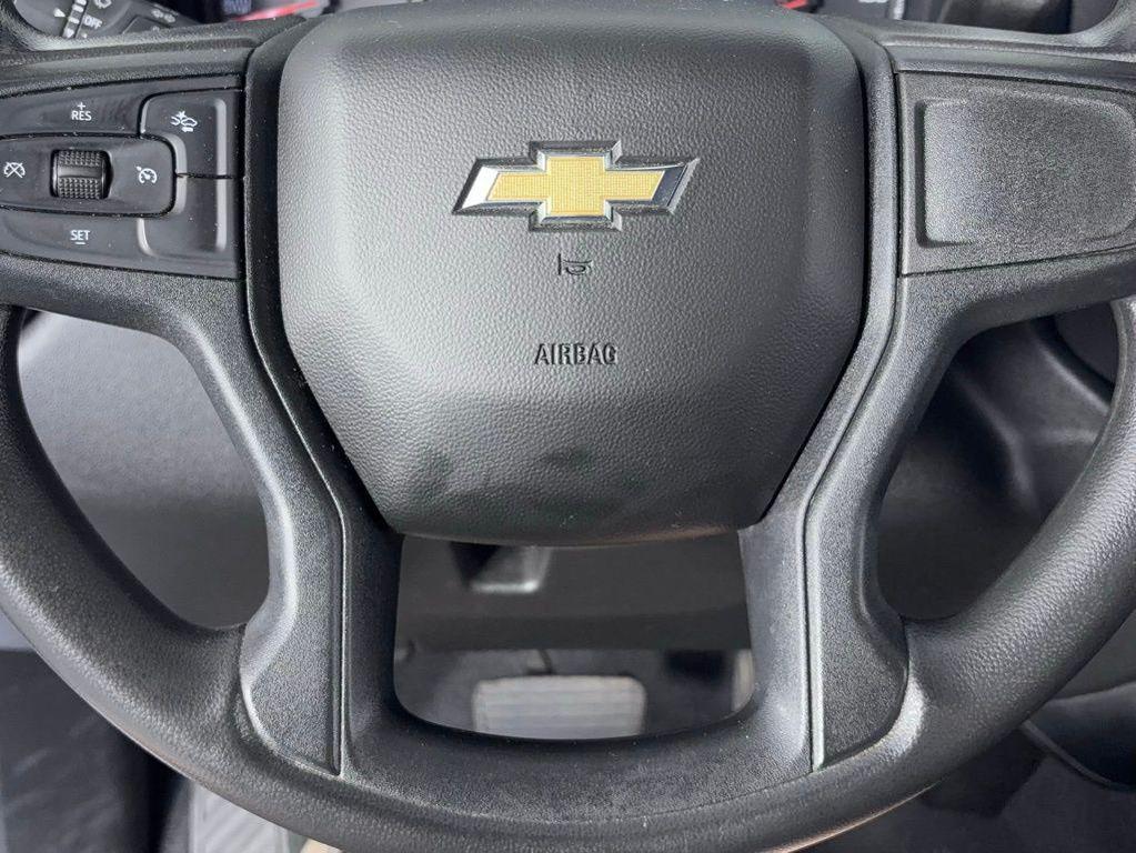 used 2022 Chevrolet Silverado 1500 car, priced at $32,960