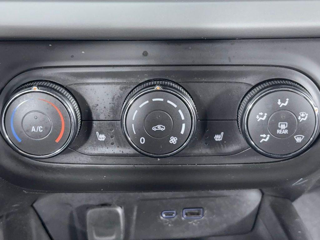 used 2024 Chevrolet Trax car, priced at $18,911