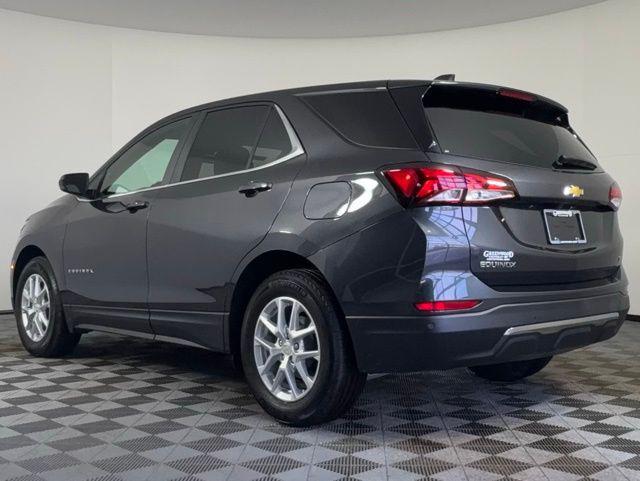 used 2022 Chevrolet Equinox car, priced at $19,000
