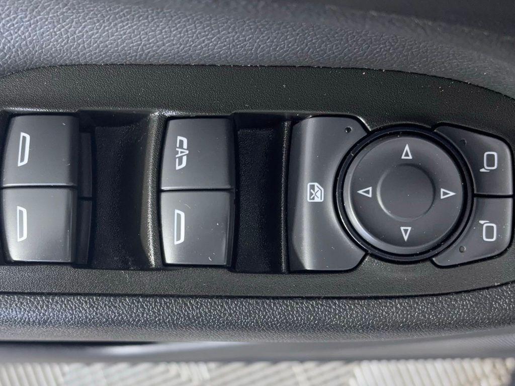 used 2023 Chevrolet Equinox car, priced at $23,837