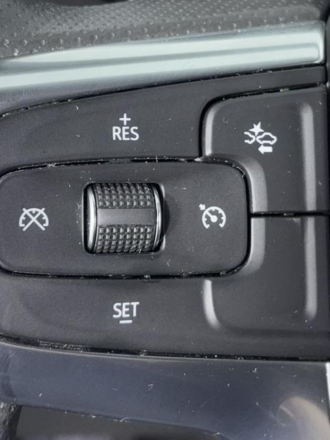 used 2023 Chevrolet Blazer car, priced at $26,000