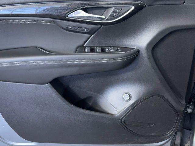 used 2023 Buick Envision car, priced at $27,000