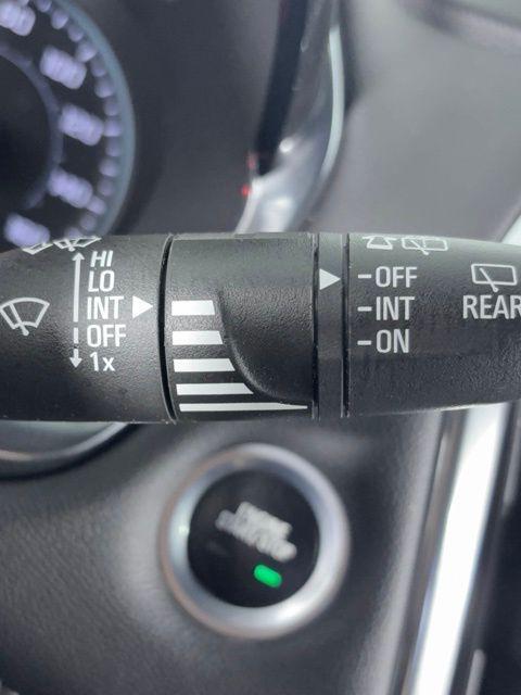 used 2023 Chevrolet Traverse car, priced at $24,800