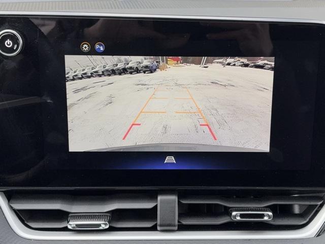 used 2025 Chevrolet Equinox car, priced at $27,376