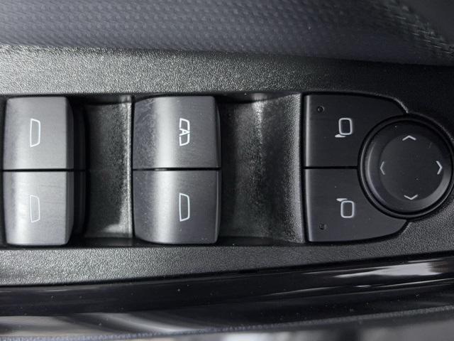 used 2025 Chevrolet Equinox car, priced at $27,376