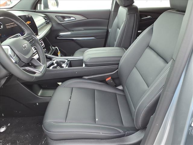 new 2026 Chevrolet Traverse car, priced at $46,201