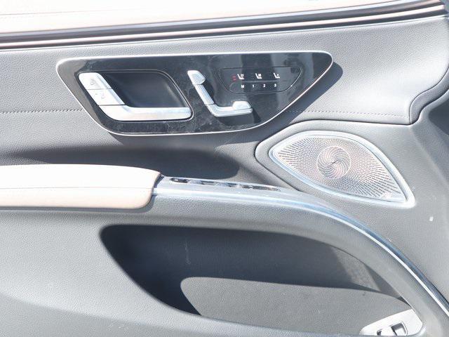 used 2023 Mercedes-Benz EQS 580 car, priced at $58,107