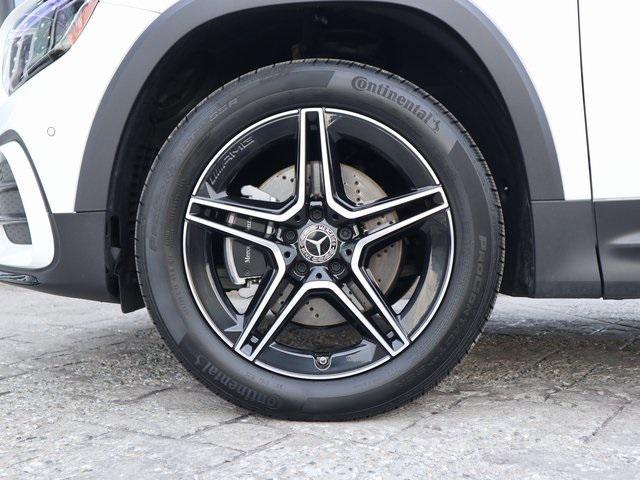 used 2025 Mercedes-Benz GLB 250 car, priced at $41,900