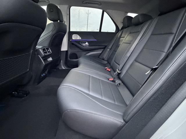 new 2026 Mercedes-Benz GLE 450 car, priced at $80,345