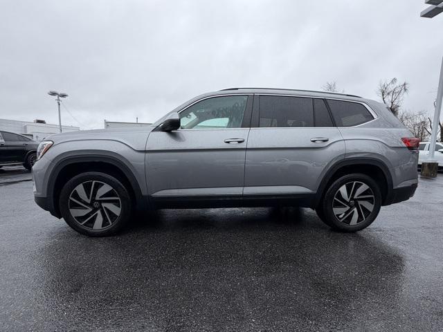 used 2024 Volkswagen Atlas car, priced at $33,824