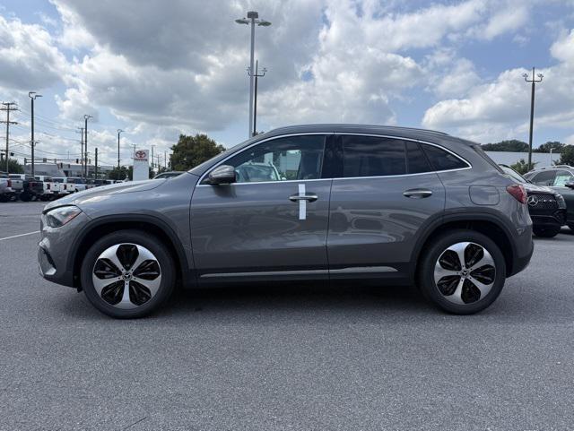 used 2026 Mercedes-Benz GLA 250 car, priced at $42,900