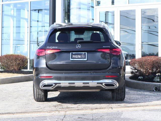 used 2023 Mercedes-Benz GLC 300 car, priced at $37,356