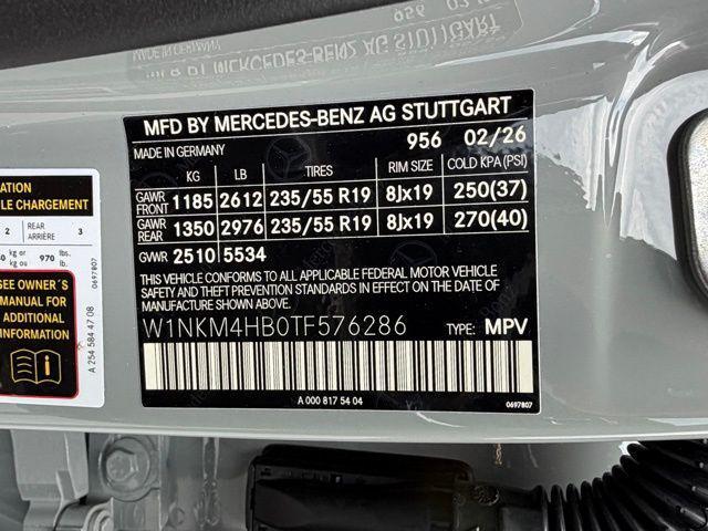 new 2026 Mercedes-Benz GLC 300 car, priced at $61,285