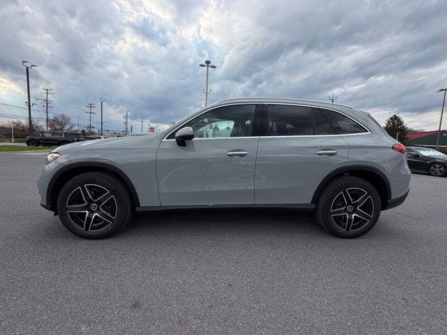 new 2026 Mercedes-Benz GLC 300 car, priced at $61,285