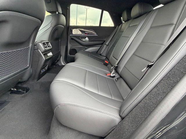 new 2026 Mercedes-Benz GLE 450 car, priced at $86,335