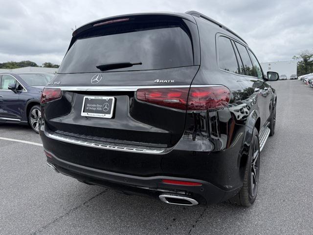 new 2026 Mercedes-Benz GLS 450 car, priced at $97,165
