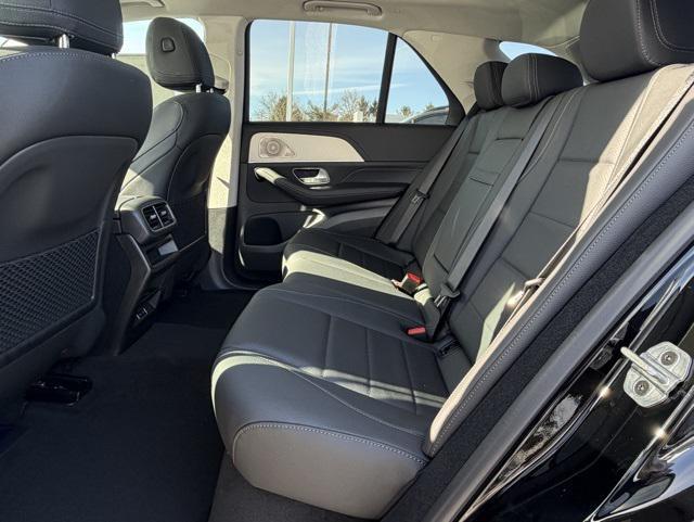 new 2026 Mercedes-Benz GLE 450 car, priced at $78,185