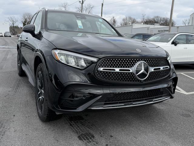 new 2026 Mercedes-Benz GLC 300 car, priced at $58,520