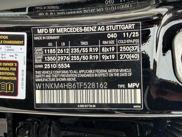 new 2026 Mercedes-Benz GLC 300 car, priced at $59,320
