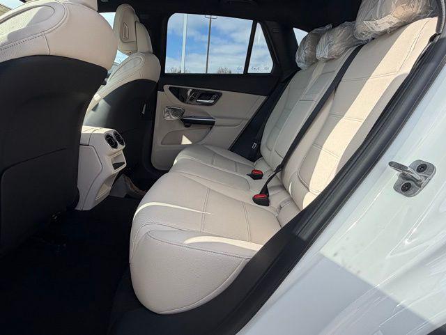 new 2026 Mercedes-Benz GLC 300 car, priced at $59,195