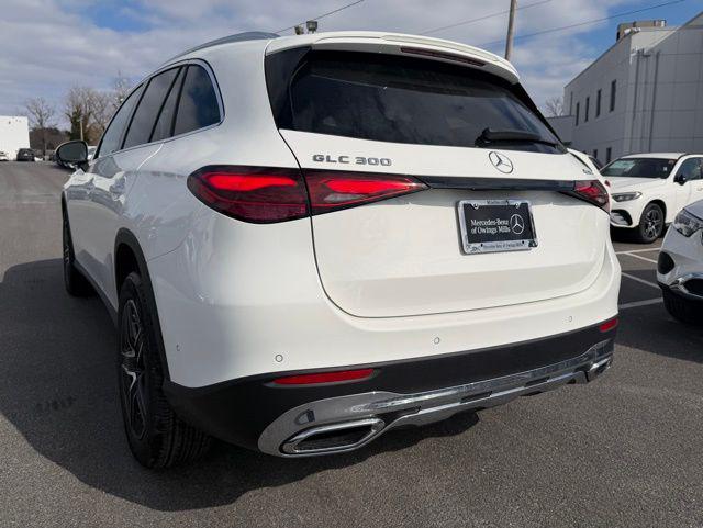 new 2026 Mercedes-Benz GLC 300 car, priced at $59,195