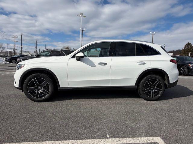 new 2026 Mercedes-Benz GLC 300 car, priced at $59,195
