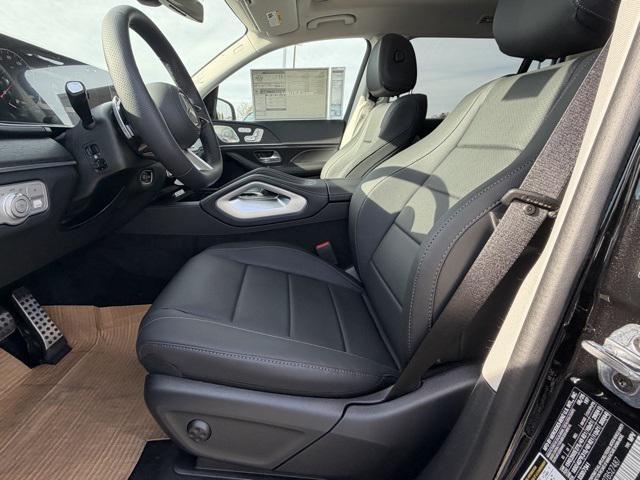 new 2026 Mercedes-Benz GLS 450 car, priced at $97,765