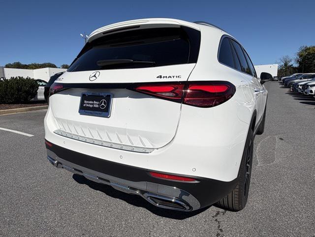 new 2026 Mercedes-Benz GLC 300 car, priced at $58,580