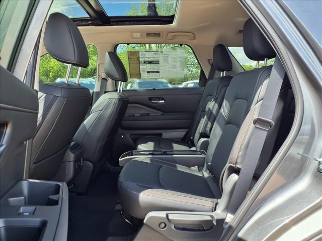 new 2026 Nissan Pathfinder car, priced at $49,940
