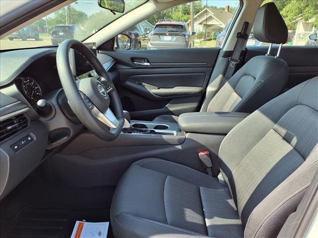 new 2025 Nissan Altima car, priced at $31,110