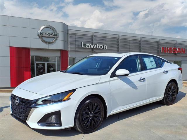 new 2025 Nissan Altima car, priced at $31,110