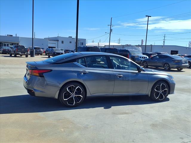 used 2023 Nissan Altima car, priced at $25,990