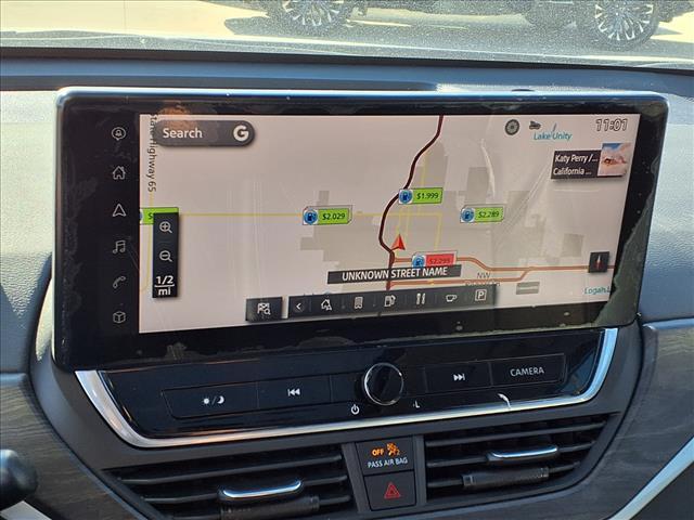 used 2023 Nissan Altima car, priced at $22,900