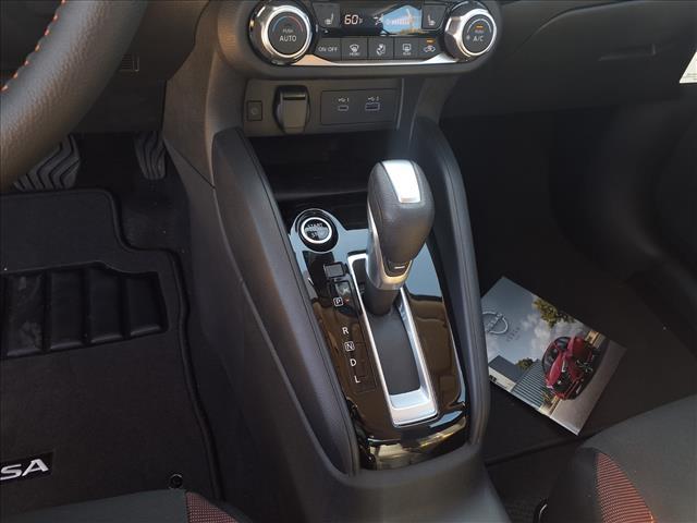 new 2025 Nissan Versa car