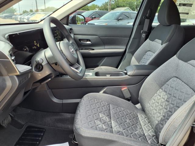 new 2025 Nissan Kicks car, priced at $28,775