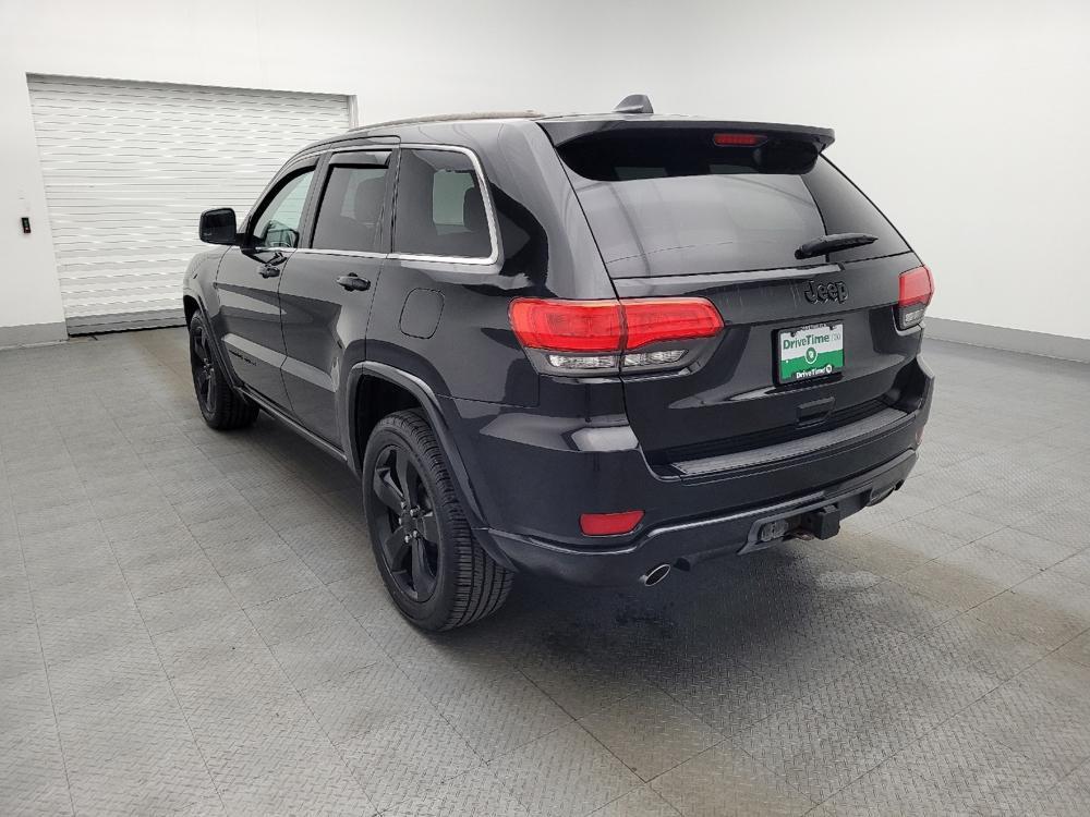 used 2015 Jeep Grand Cherokee car, priced at $17,495