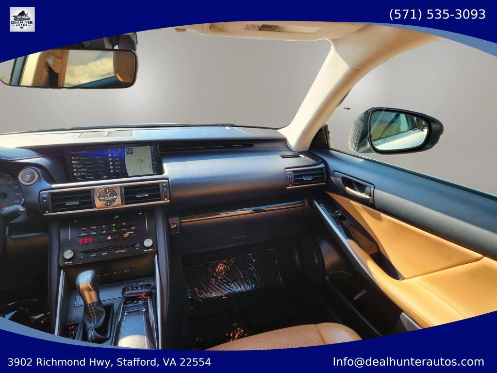 Lexus IS view 27