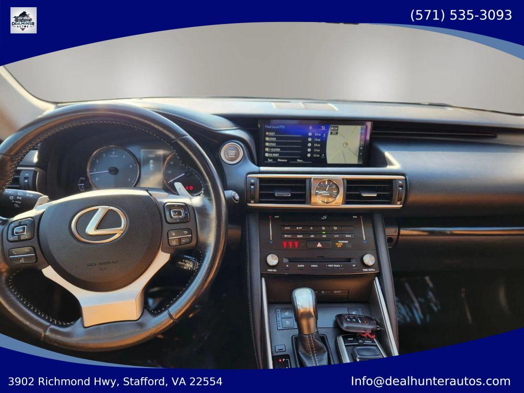 Lexus IS view 29